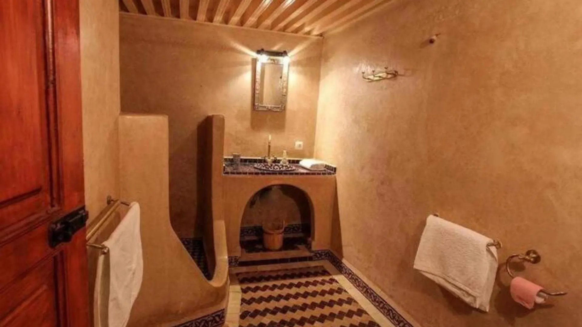 Riad Alfredo Fes